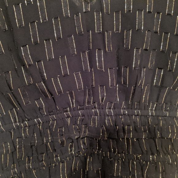 Express Black and Gold Blouse size XL - Picture 2 of 5